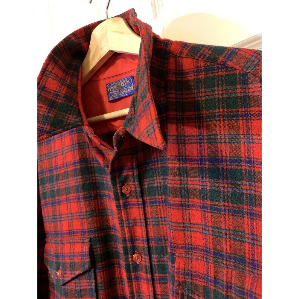 Vintage‎ Pendleton Men’s 17 1/2 Red Plaid Virgin Wool Shirt USA